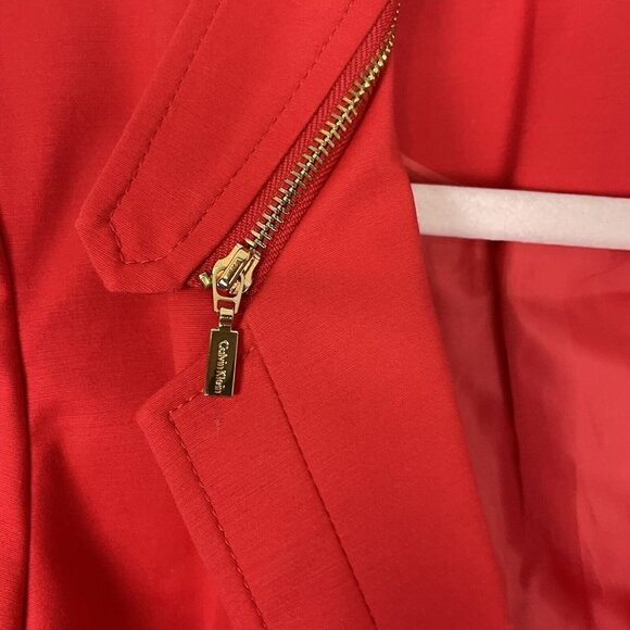 Calvin Klein Woman’s Red Blazer Zip Collar Single Button Size 8 Petite - Picture 2 of 6